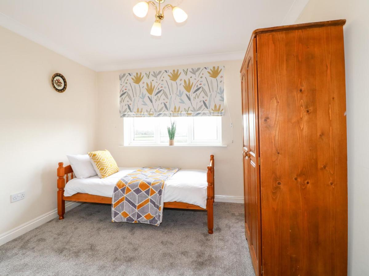 Tixall Manor Farm ستافورد المظهر الخارجي الصورة