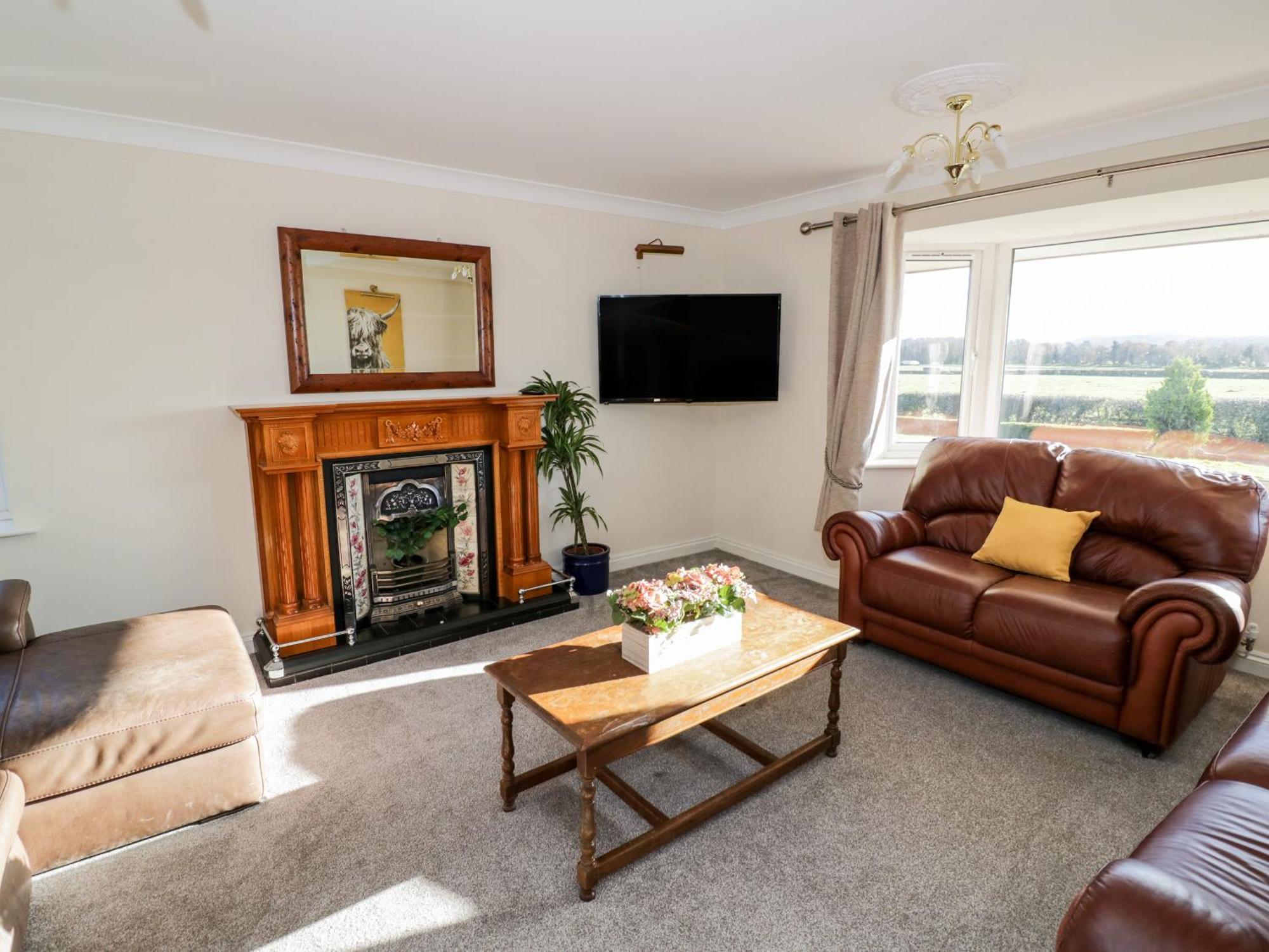 Tixall Manor Farm ستافورد المظهر الخارجي الصورة